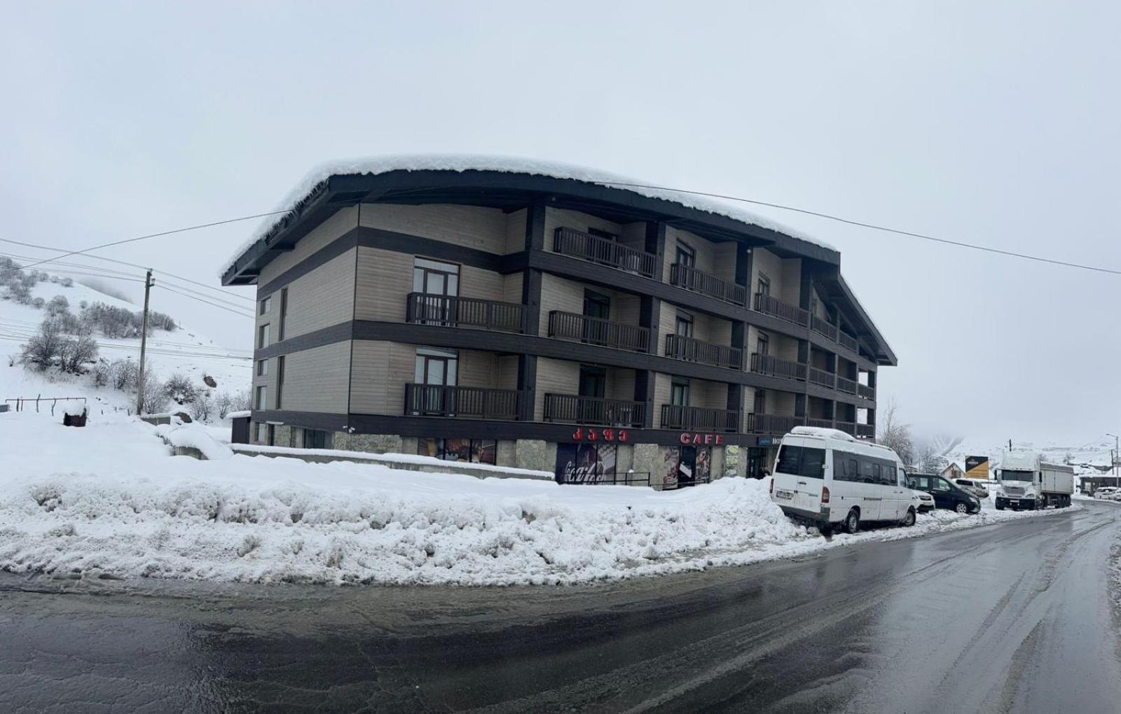Hotel Qumli กูเดาริ ภายนอก รูปภาพ